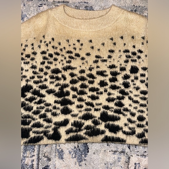 Topshop Oversized Cropped Sweater - Picture 2 of 4